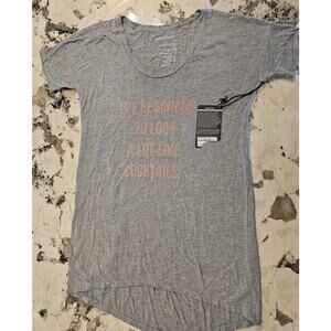NWT Good Hyouman Grey Short Sleeve Tee‎ "Look Like Cocktails" Hi-low Shirt S